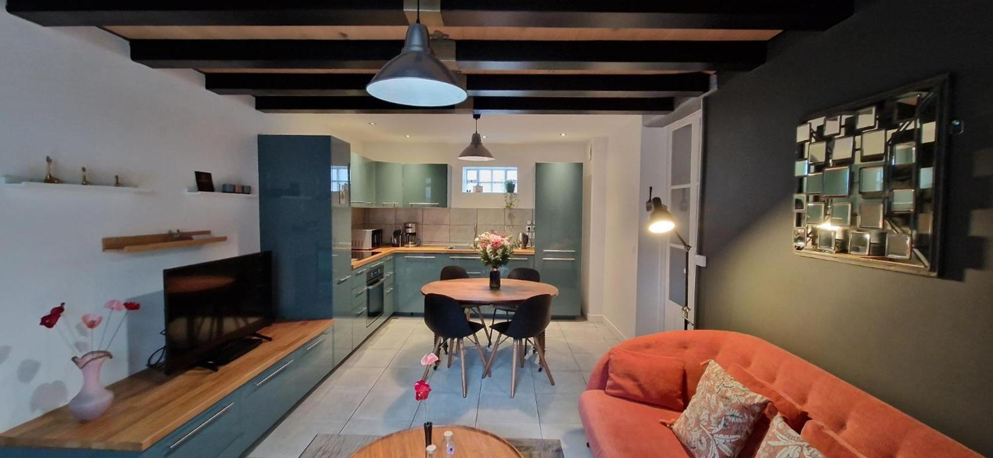 Bleautiful "Alienor" Charmant Appartement Avec Terrasse Fontainebleau Pokój zdjęcie